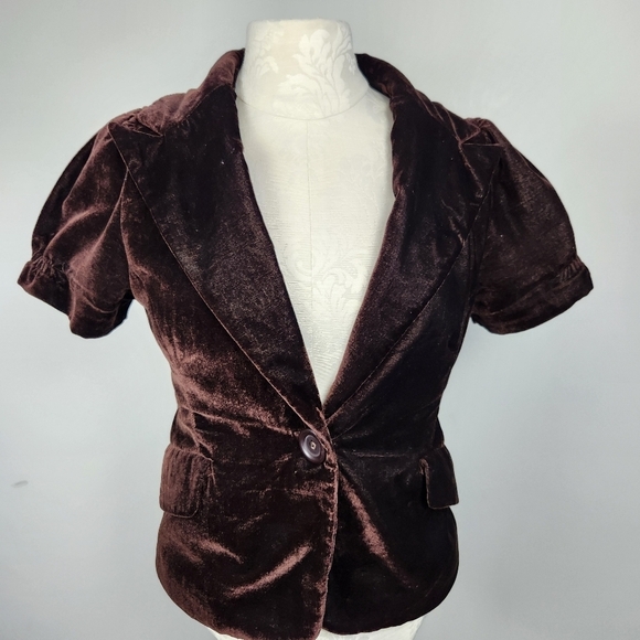 Alice Cullen Alternative Brown Velvet Y2K Short Sleeve Blazer Size M Twilight - Picture 2 of 12